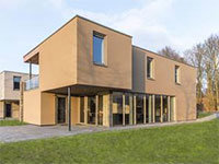 14-persoons watervilla