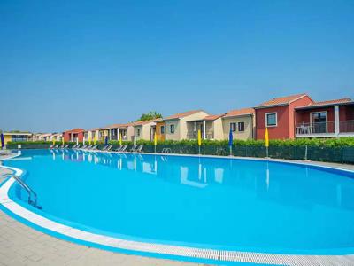 Belvedere Village