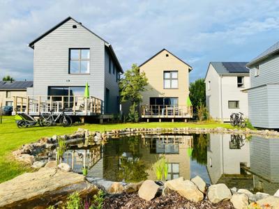 Thumbnail 3 van Golden Lakes Village
